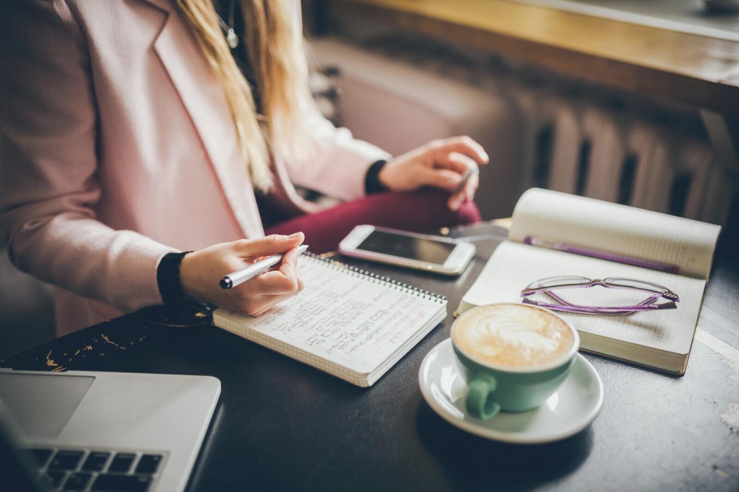 Spațiu modern de lucru pentru învățare și dezvoltare